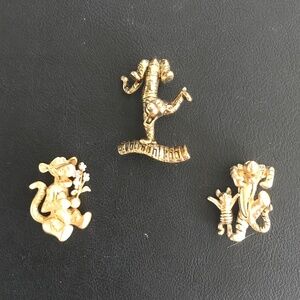 Three Vintage Disney Winnie The Pooh Tigger Brooch Pins